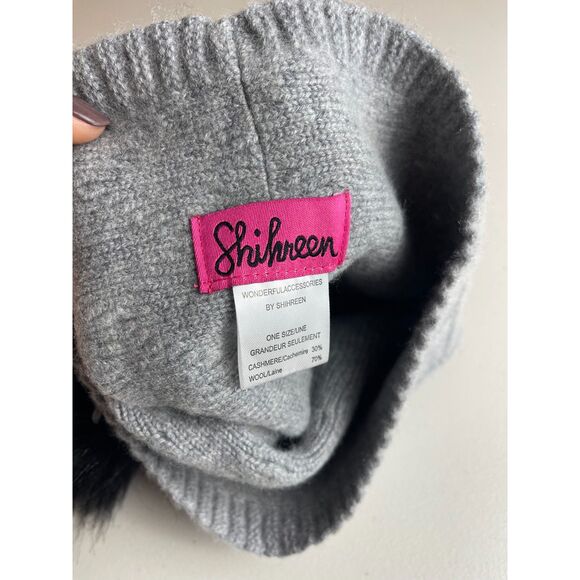 Shihreen Gray Cashmere Wool Pom Beanie Hat - Picture 2 of 2